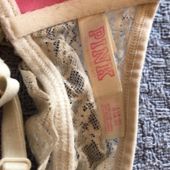 PINK bra 🤍 - Picture 5 of 5